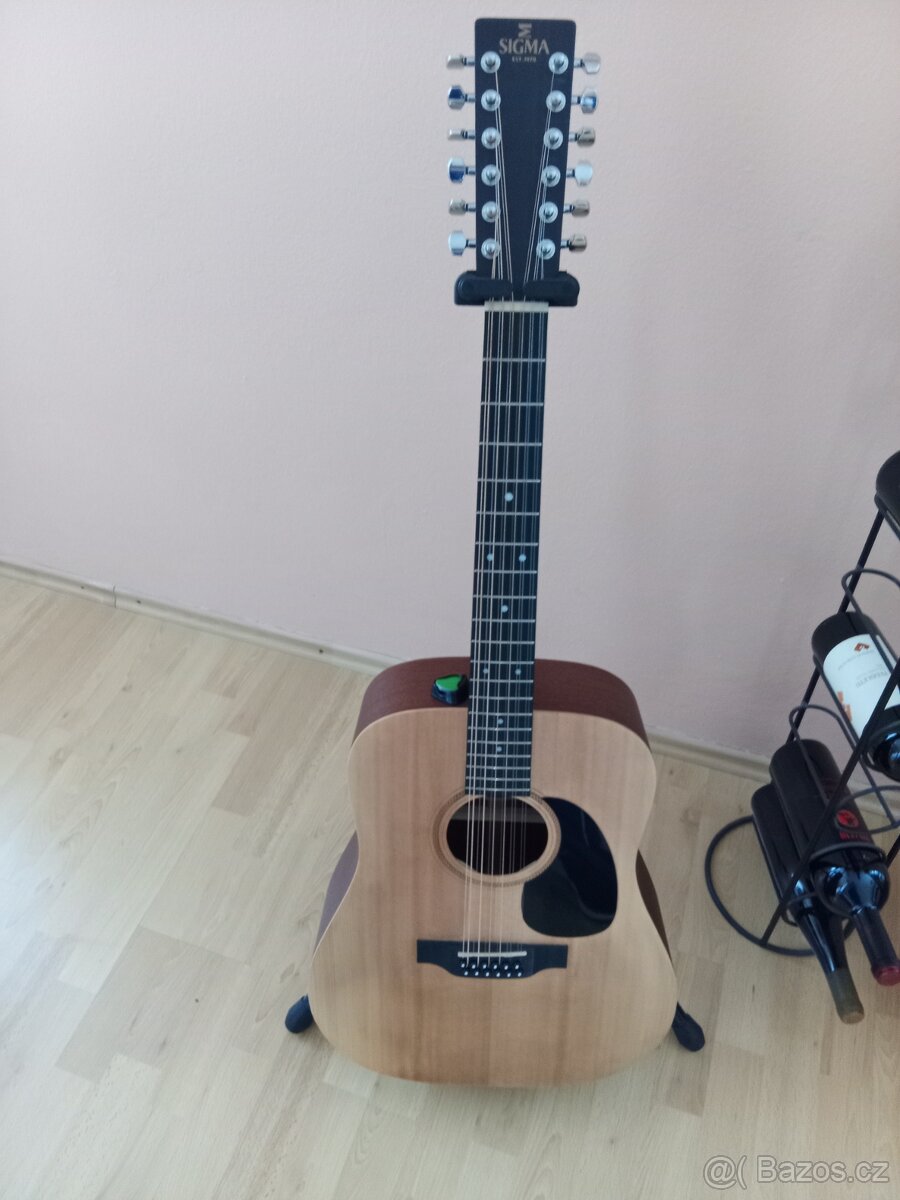 Sigma 12ti strunná