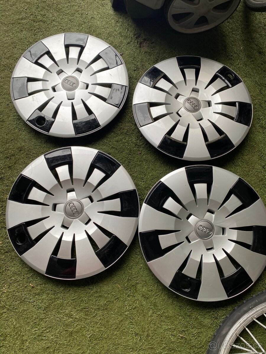 4ks ORIGINAL POKLICE AUDI 16" 8V0.601.147
