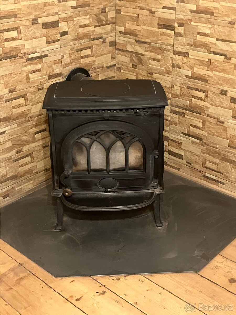 Litinová kamna Jotul F3 TD