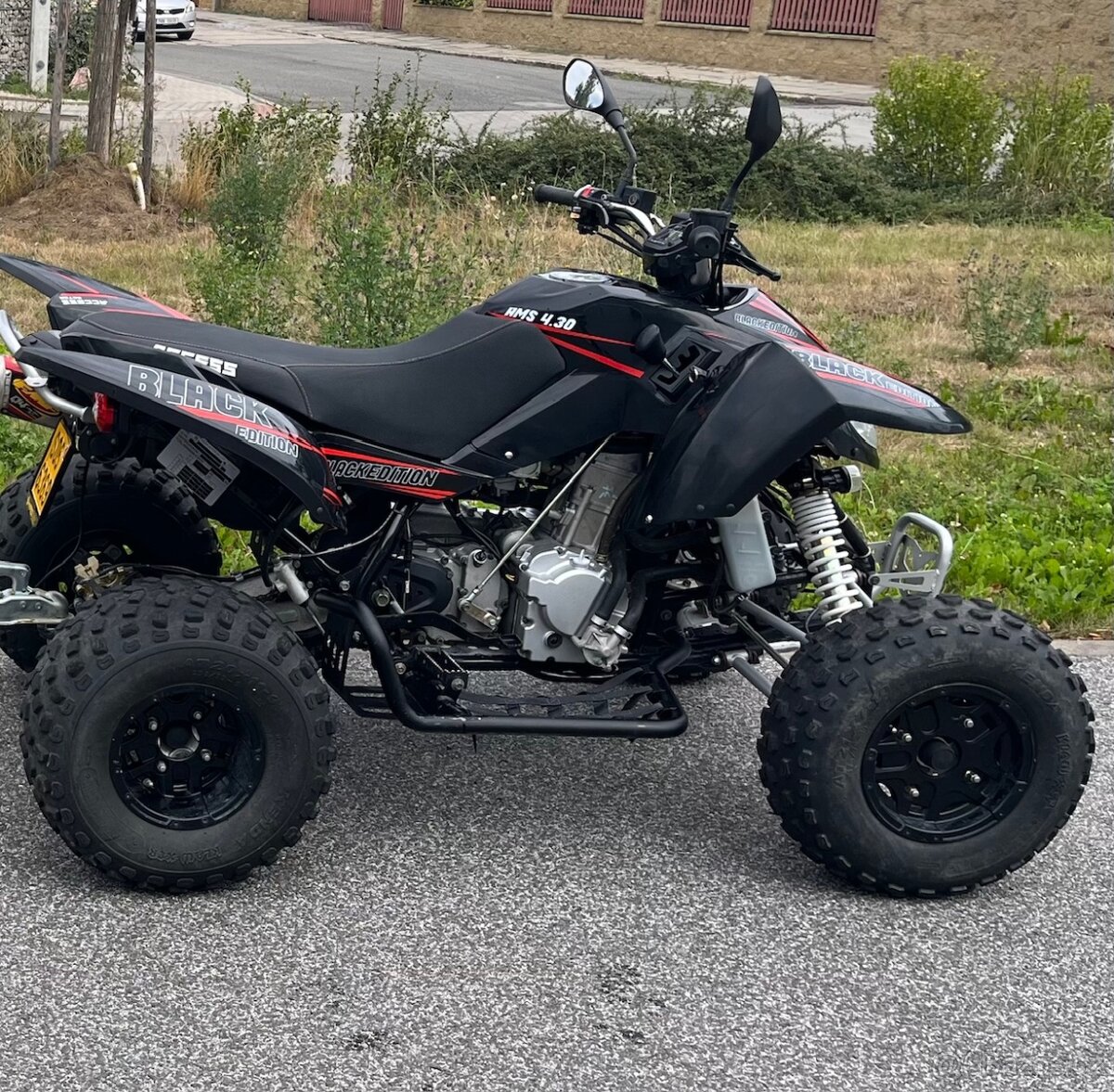 Čtyřkolka Access SC400-BLACKEDITION