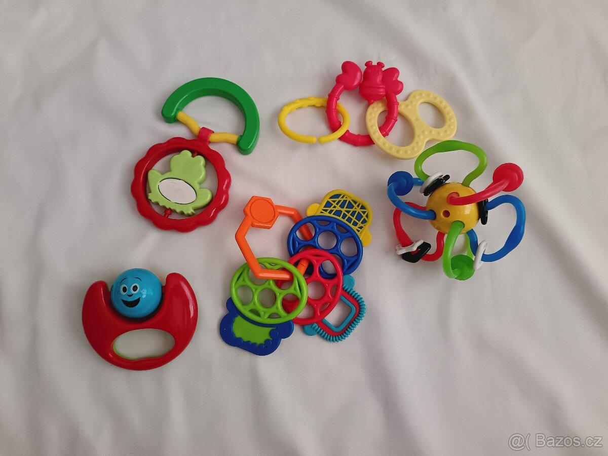 Chrastítka,kousátka pro miminko