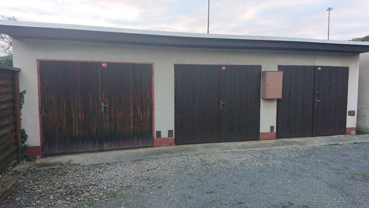 Pronájem garáže, Vizovice, Štěpská