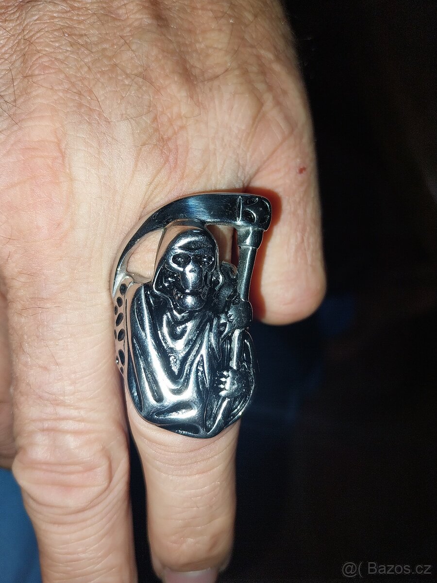 Prsten s lebkou a přívěsek draka