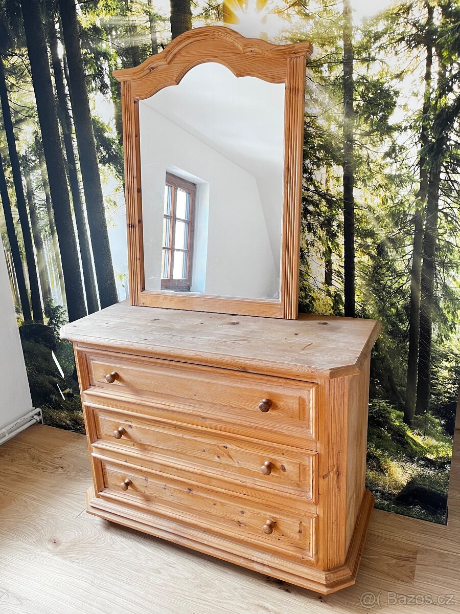 Ložnicový set-prádelník,zrcadlo,noční stolky