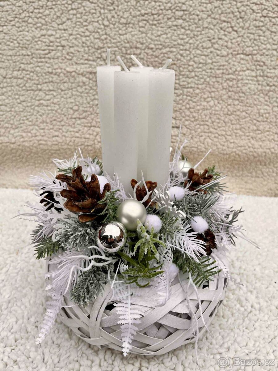 Bílo/stříbrný Adventní/Vánoční svícen
