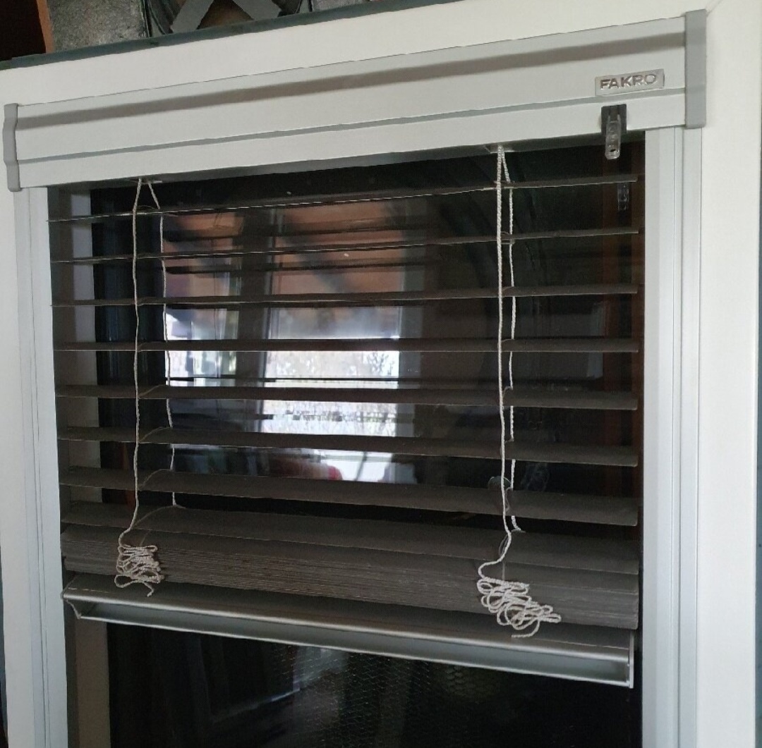 Žaluzie Fakro 55x78