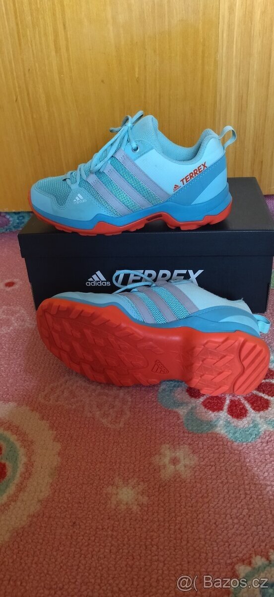 Trekové boty Adidas Terex