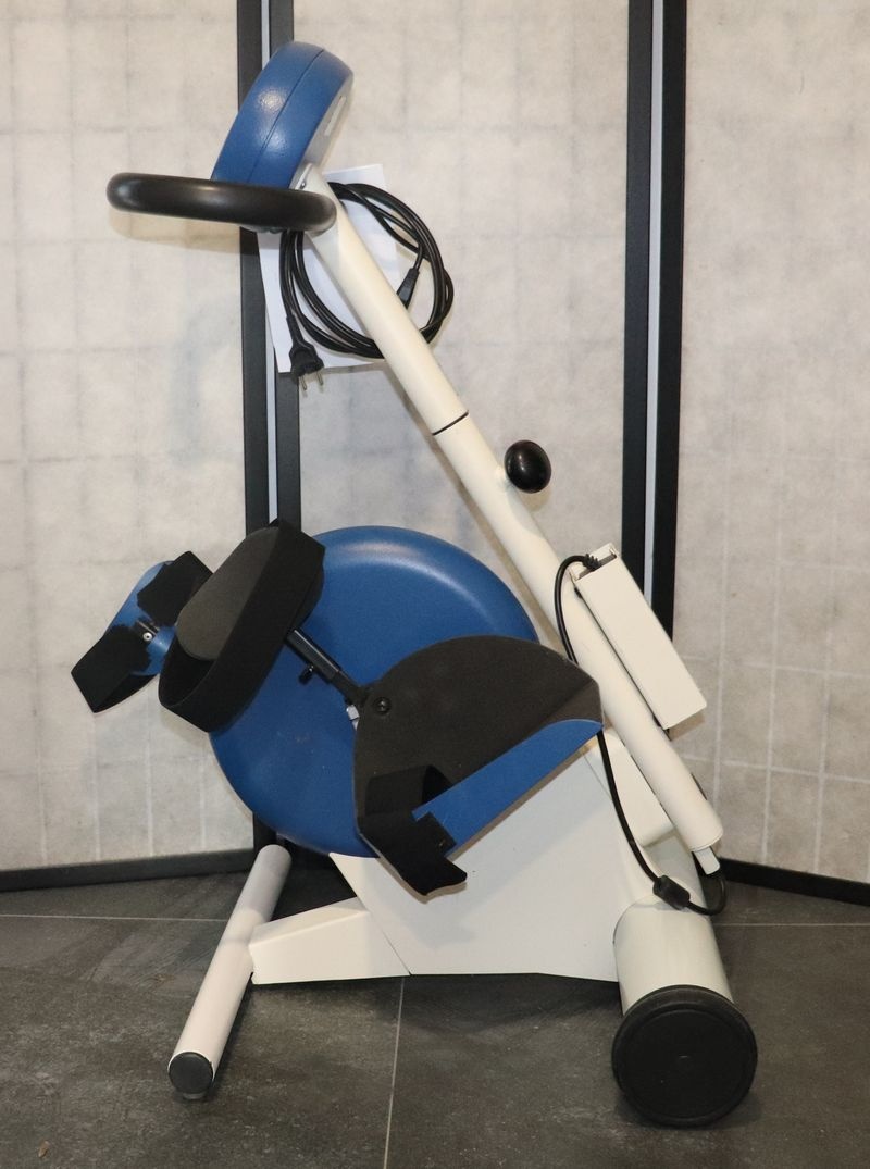 Motomed Viva 2, nohy. ČESKÉ MENU.