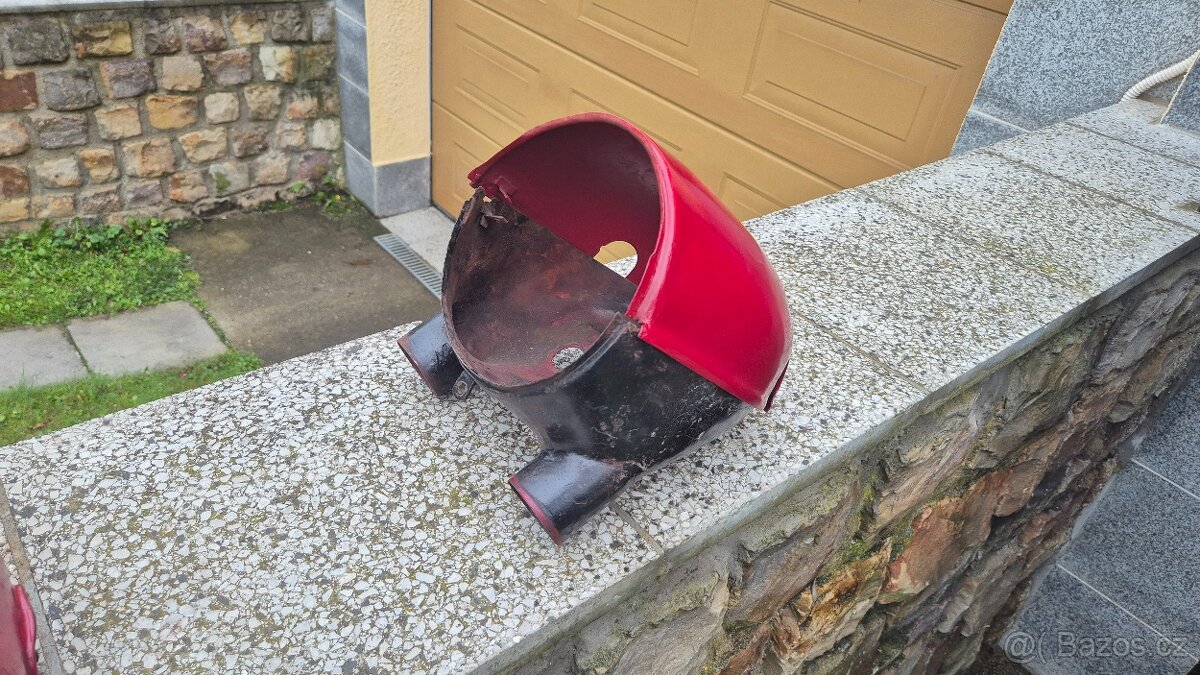 Prodam nadrz na jawa 250 s ampermetrem v nadrzi