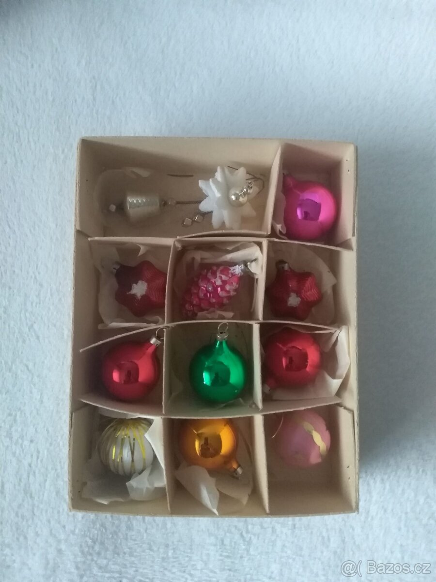 retro vánoční ozdoby