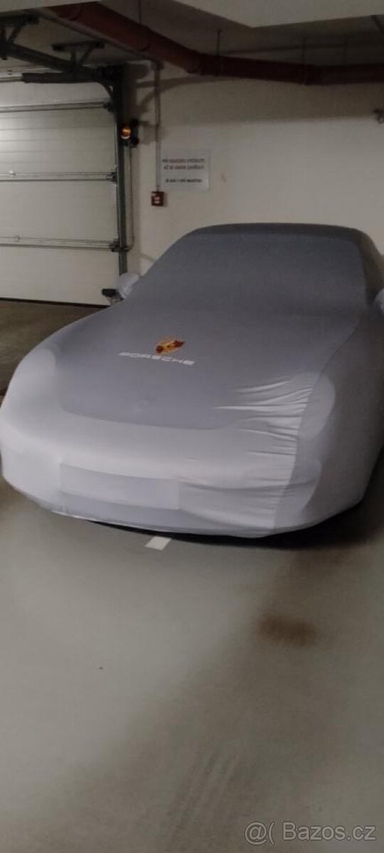 Originální plachta na auto Porsche – TOP stav