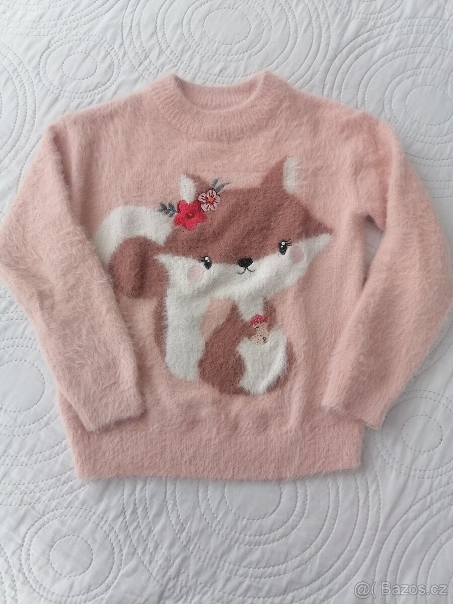 Dívčí svetřík