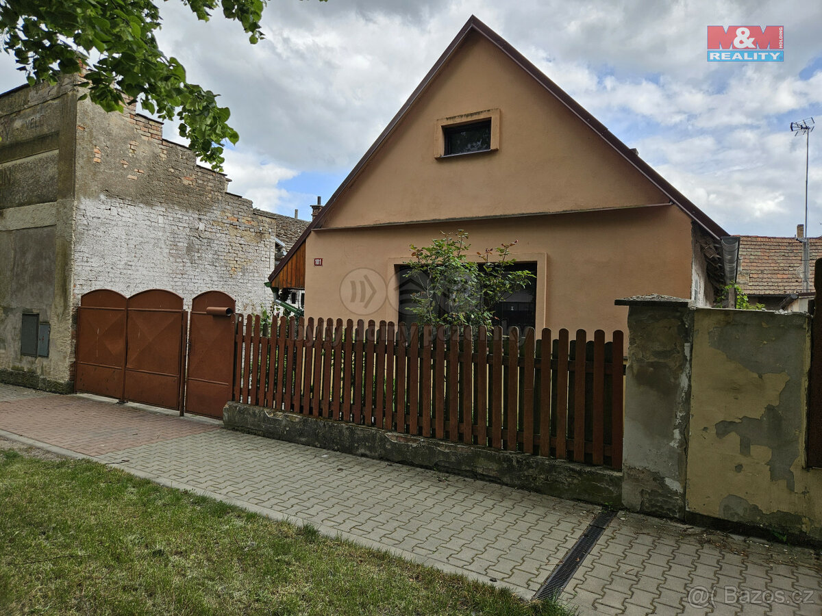 Prodej rodinného domu, 100 m², Městec Králové, ul. Palackého