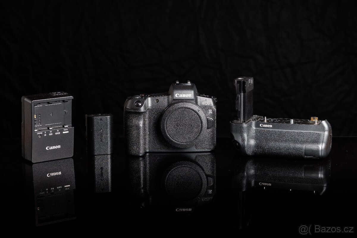 Canon EOS R + Battery grip