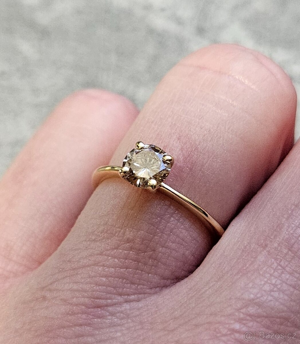 Diamantový prsten 0.58ct.ze žluté zlata 585