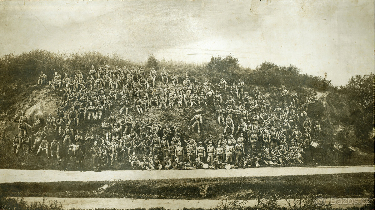 Fotografie 15. setniny 35. pluku Plzeň