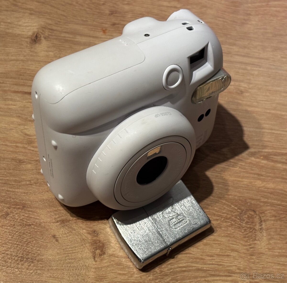 Fujifilm Instax mini 12 bílý