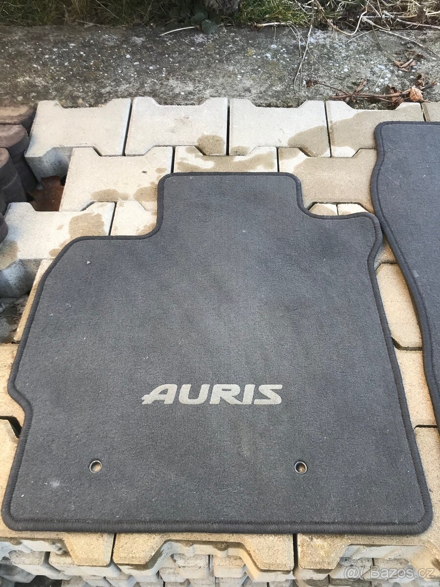 Koberečky Toyota Auris