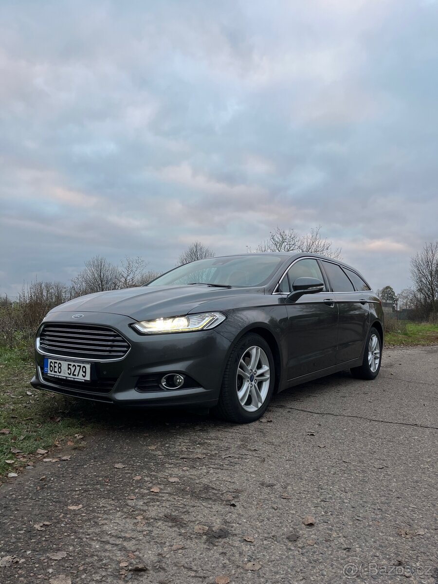 Ford Mondeo 2.0TDCi 110kW, el. kufr, vyhř. volant a č. sklo