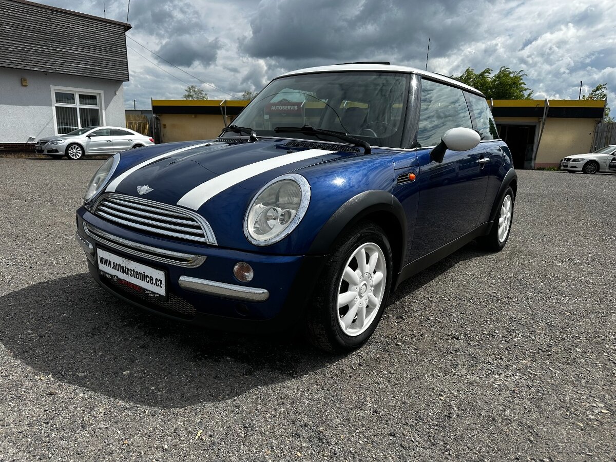 MINI COOPER 1,6i - PANORAMA - PO SERVISE - NOVÁ STK
