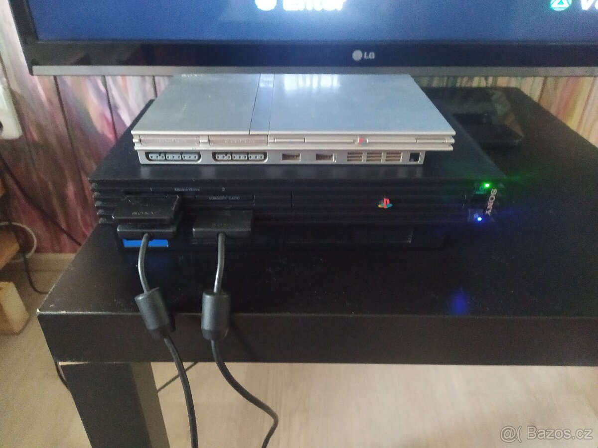 PS 2 komplet + slim zdarma