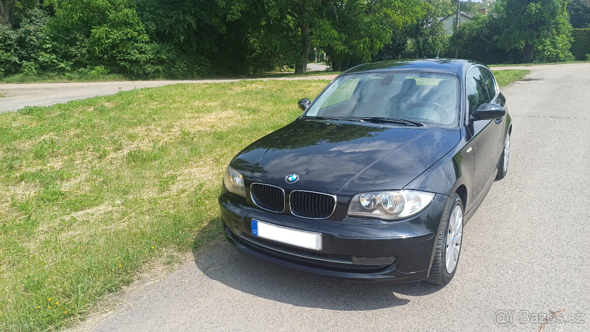 BMW 118D 3-DVEŘ 147000km Kůže Manual Zachovalé a Spolehlivé