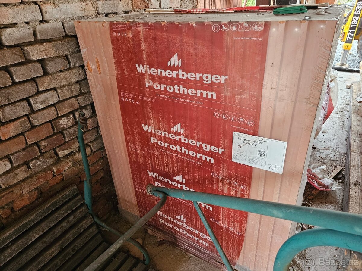 Prodej nových cihel Porotherm 38 Profi