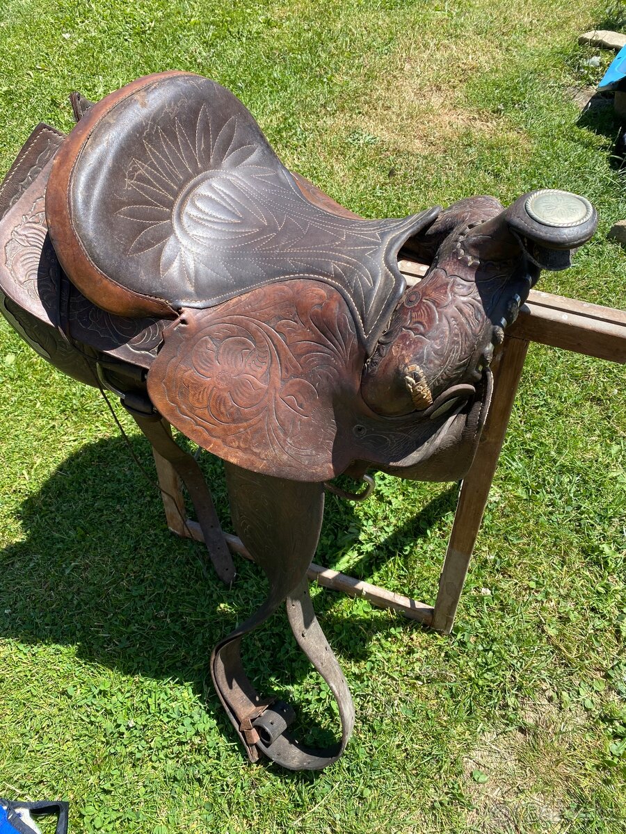 Westernové sedlo americké , nutná oprava