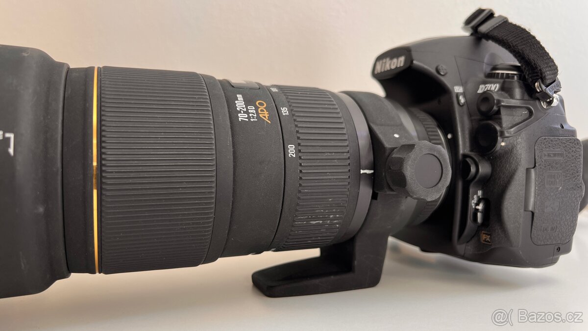 Nikon 700 a Sigma 70-200