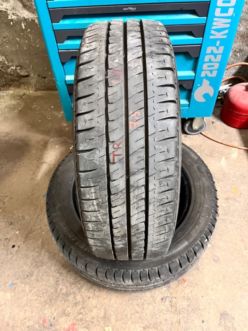 2ks. 215/60 R17C 109/107T letní Michelin Agilis - DOT 2020