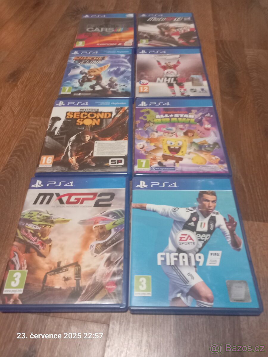 PS 4 HRY