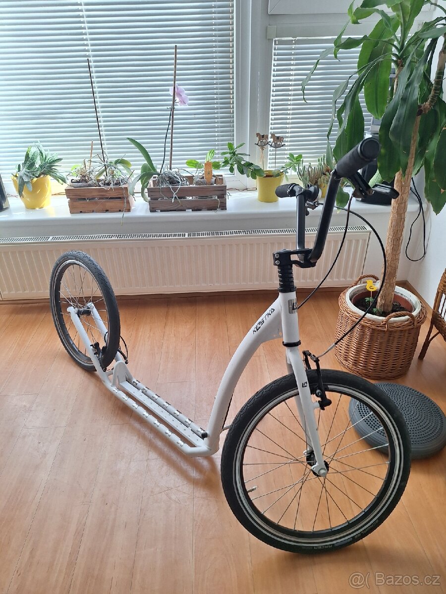 Koloběžka KOSTKA 20/20