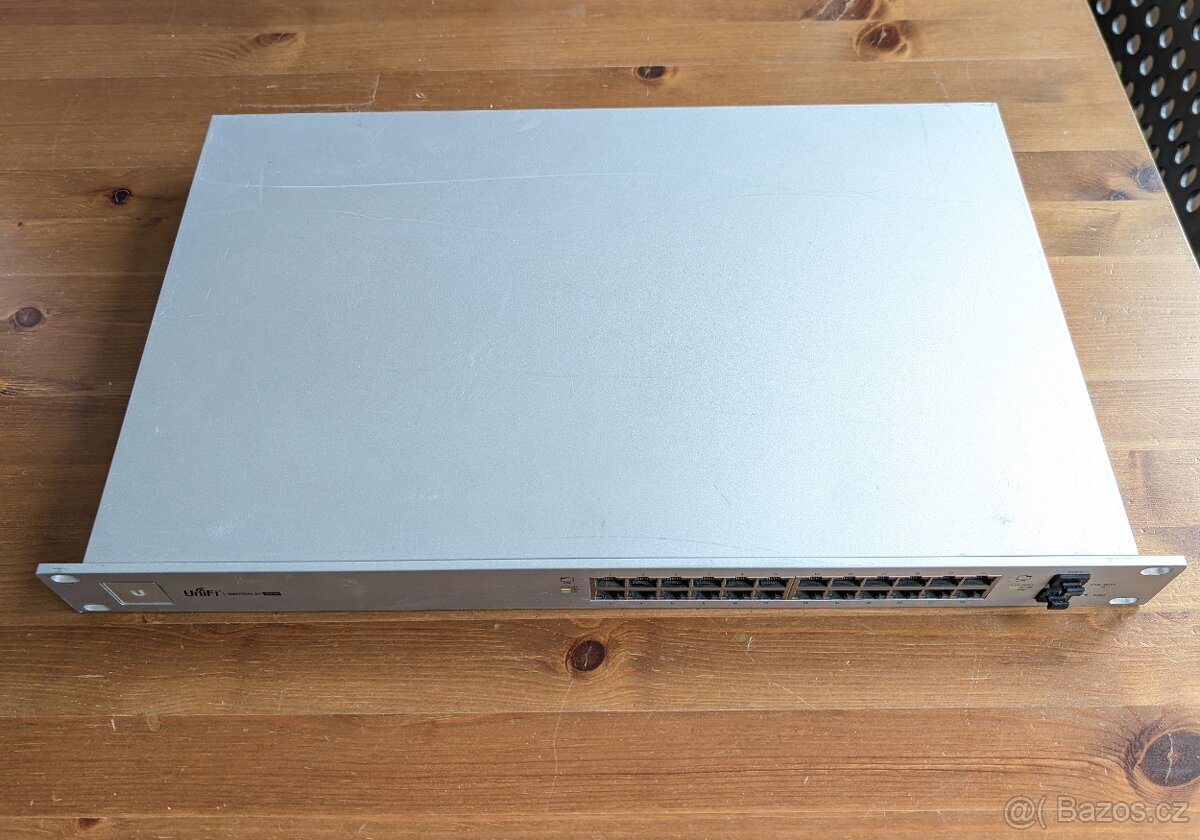 Ubiquiti Unifi US-24-500W PoE switch