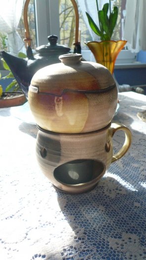 keramická lampa na horké jablko