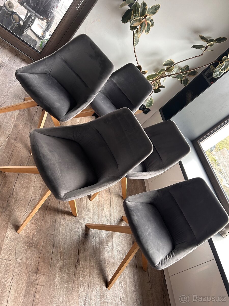 Jídelní kuchyňské čalouněné židle, křesla 8 kusů