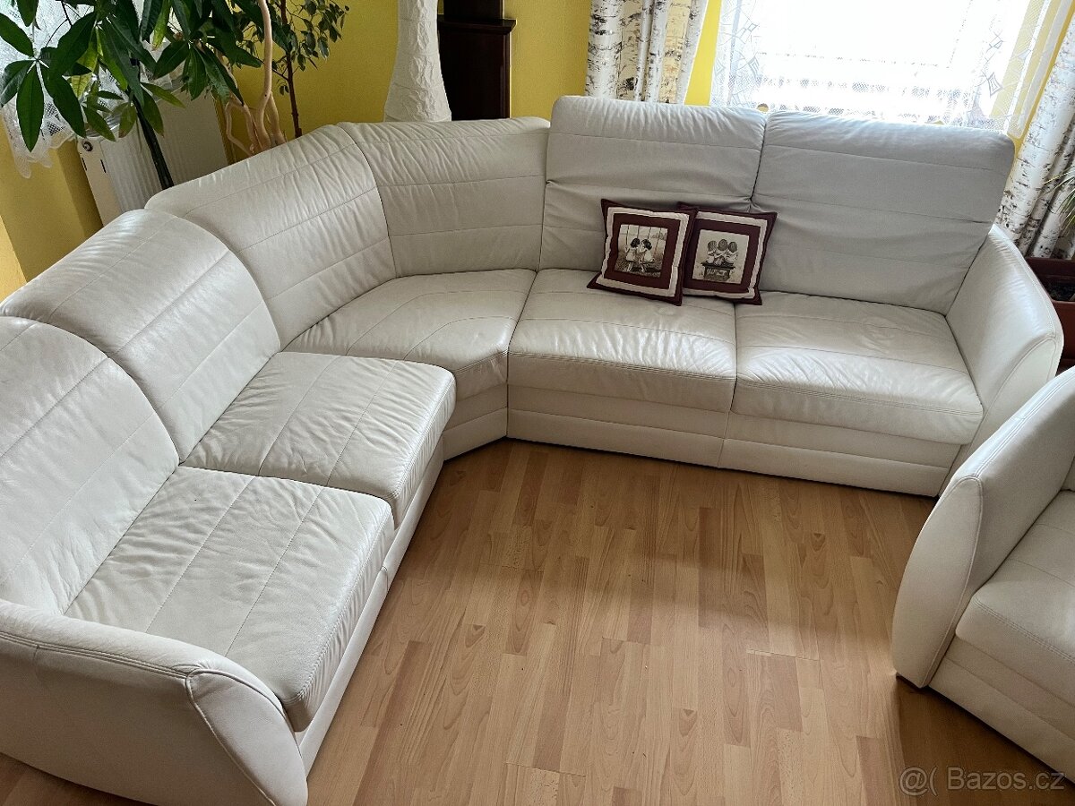 Kožený gauč s křeslem