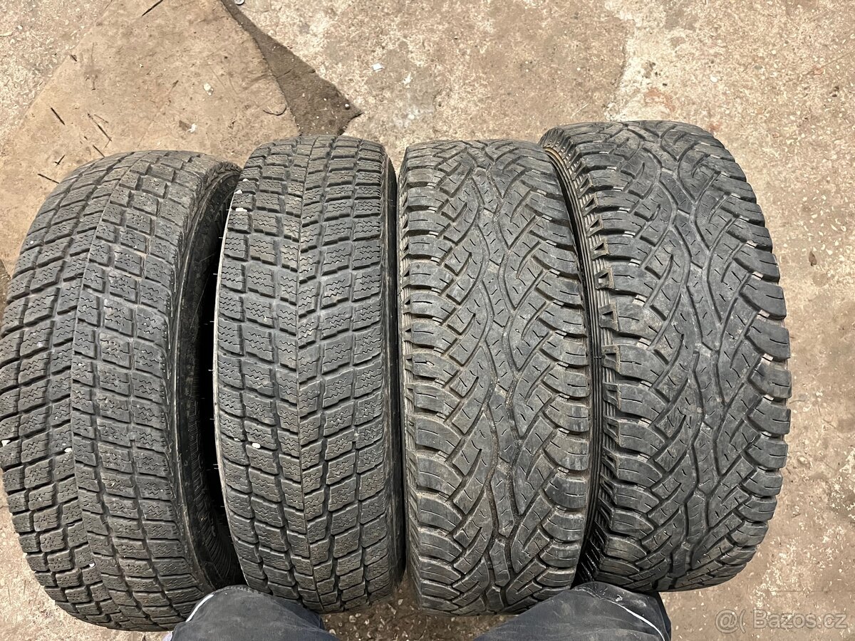 Prodám pneumatiky na Suzuki Jimny