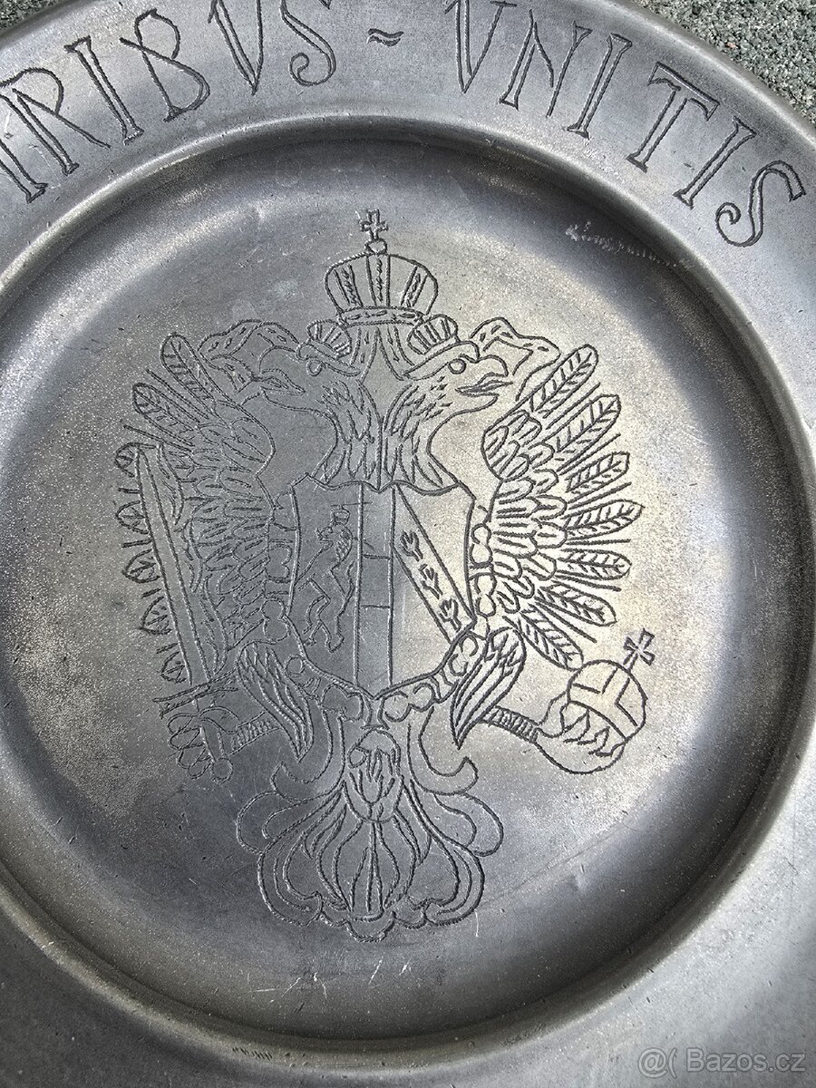 KRASNY PATRIOTICKY TALIŘ S ORLICÍ RAKOUSKO UHERSKO