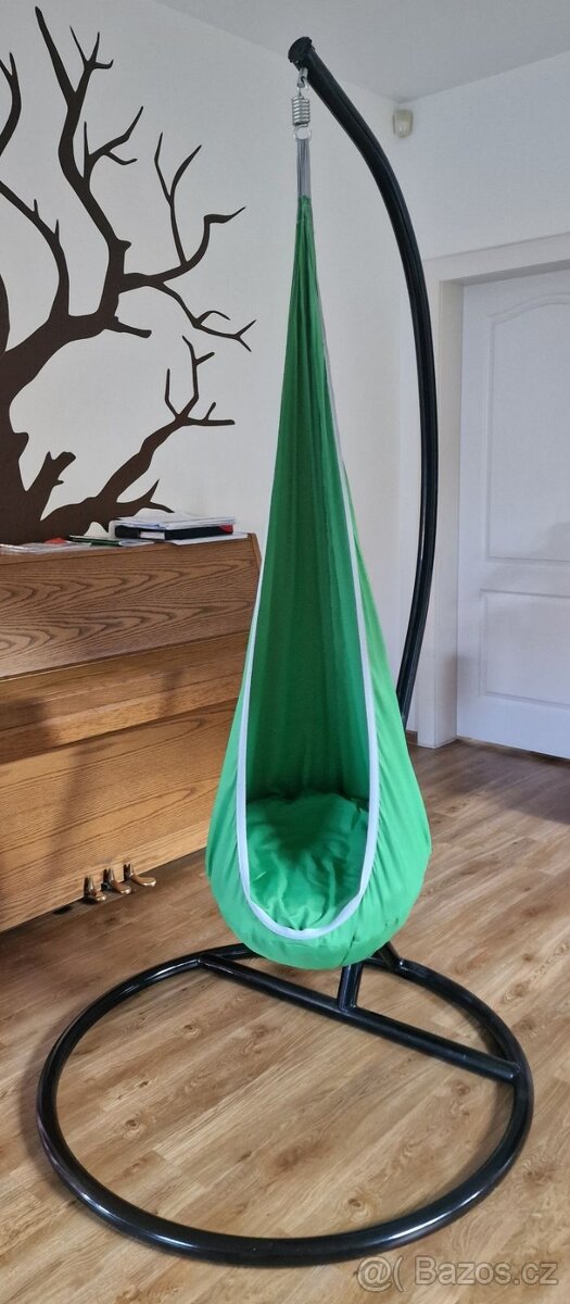 Houpací vak se stojanem, stojan na závěsné křeslo