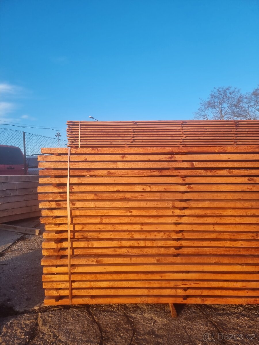 Řezivo - Hranoly fošny, prkna, střešní latě