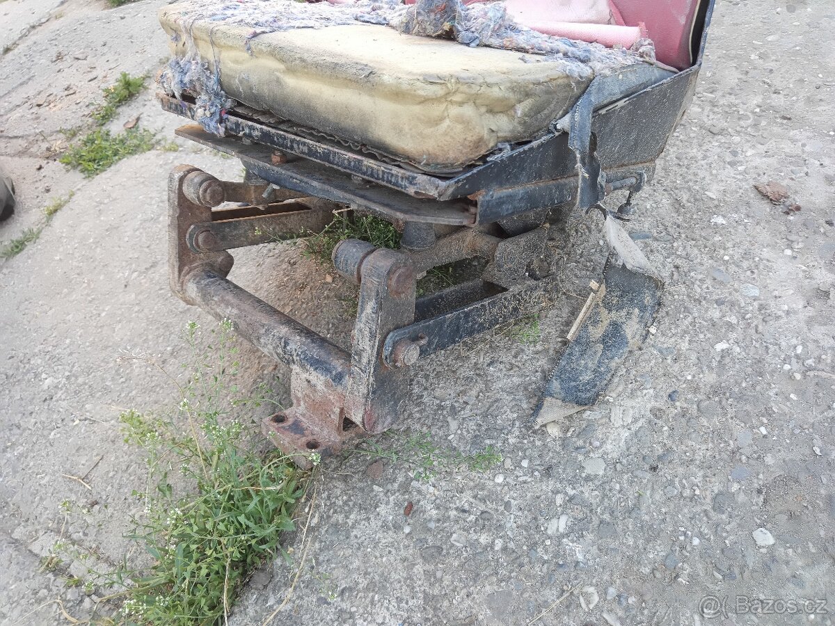 Sedačka Zetor