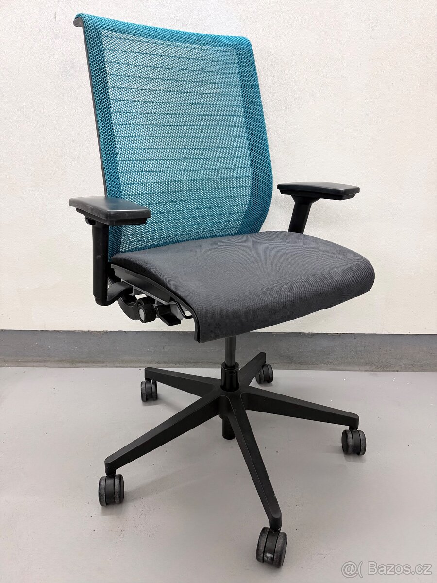 Kancelářská židle Steelcase Think