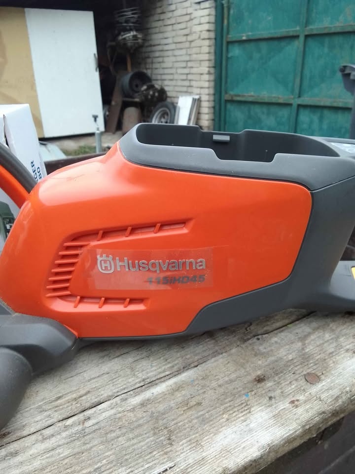 Aku plotostřih 1155iHD45 Husqvarna nové