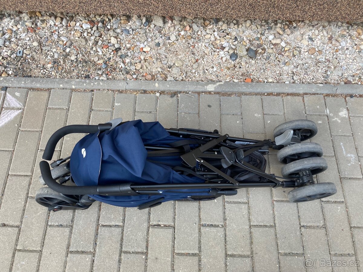 Kočárek Joie Brisk (golfky)