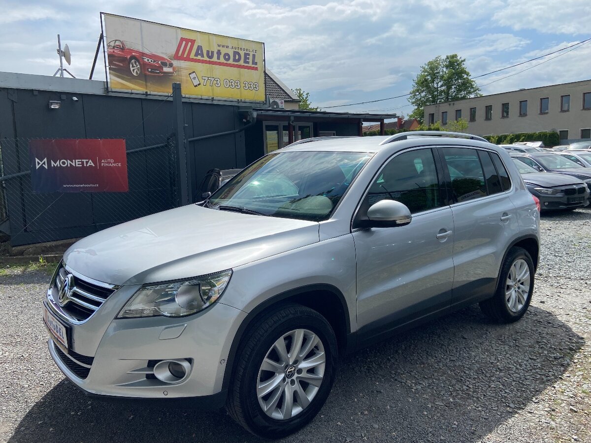 VW Tiguan 2.0 TDi DSG 4x4,Serviska,Senzory
