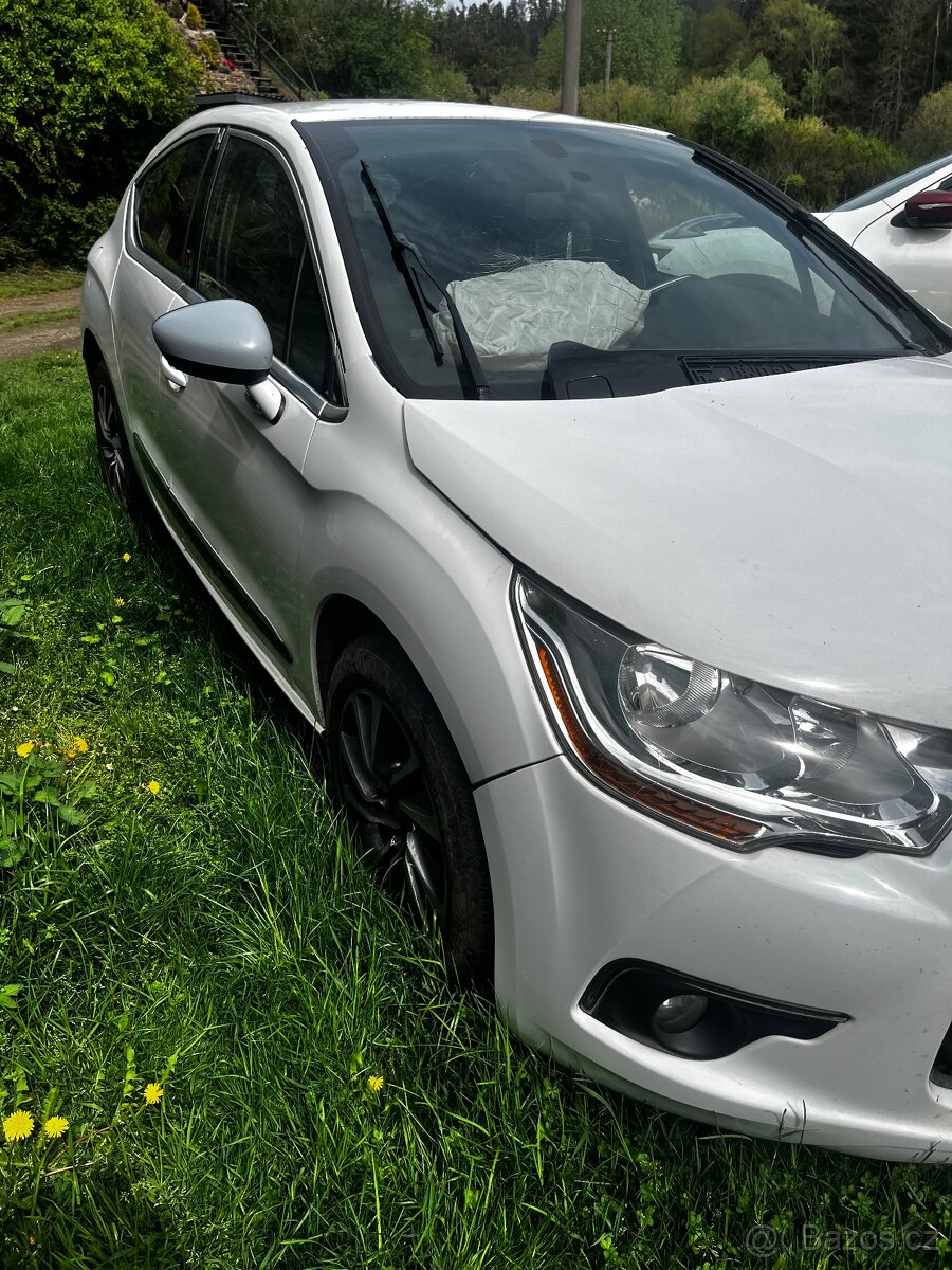 Citroën DS4 - na náhradní díly