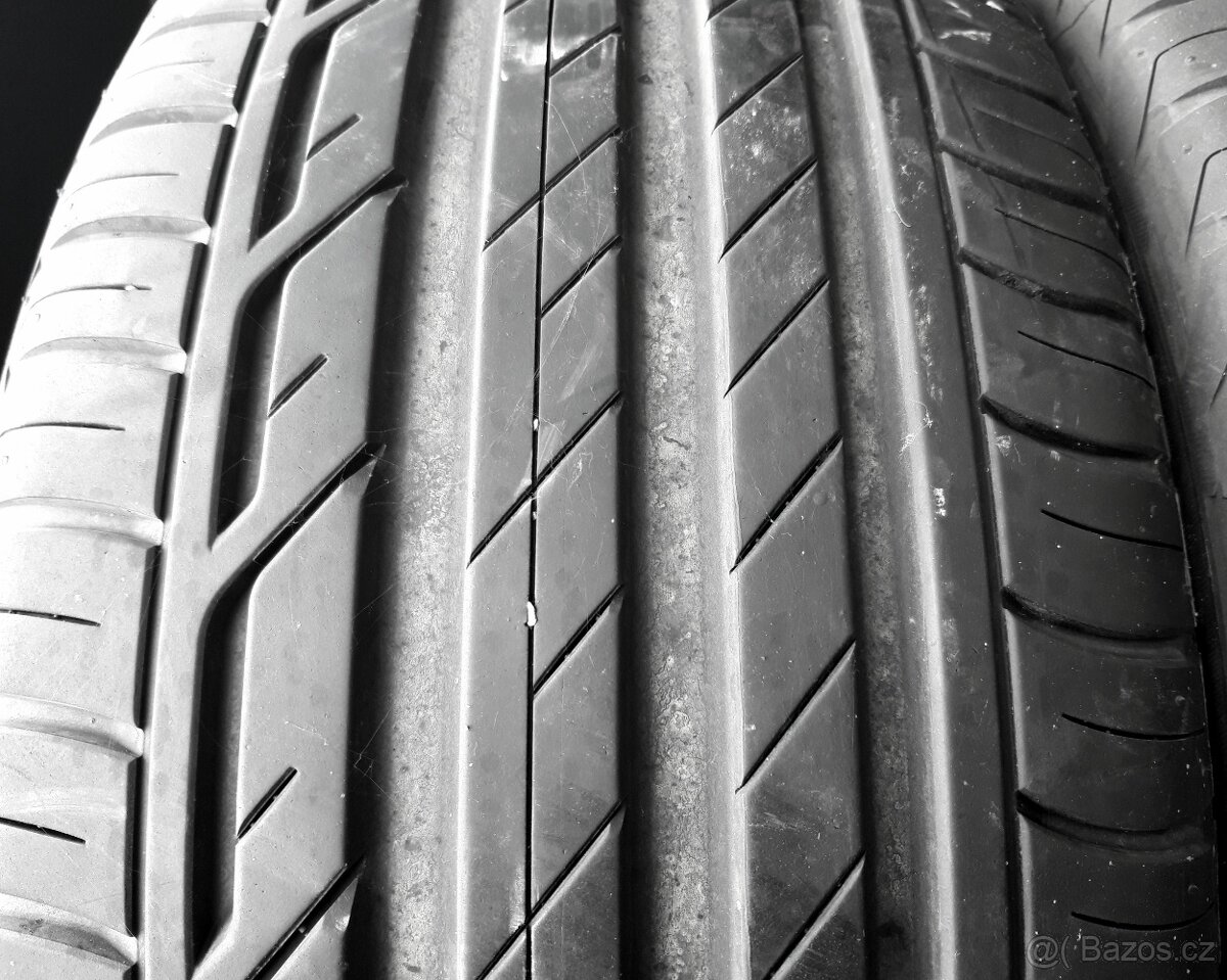 2ks pěkných letních pneu 225/50 R17 Bridgestone