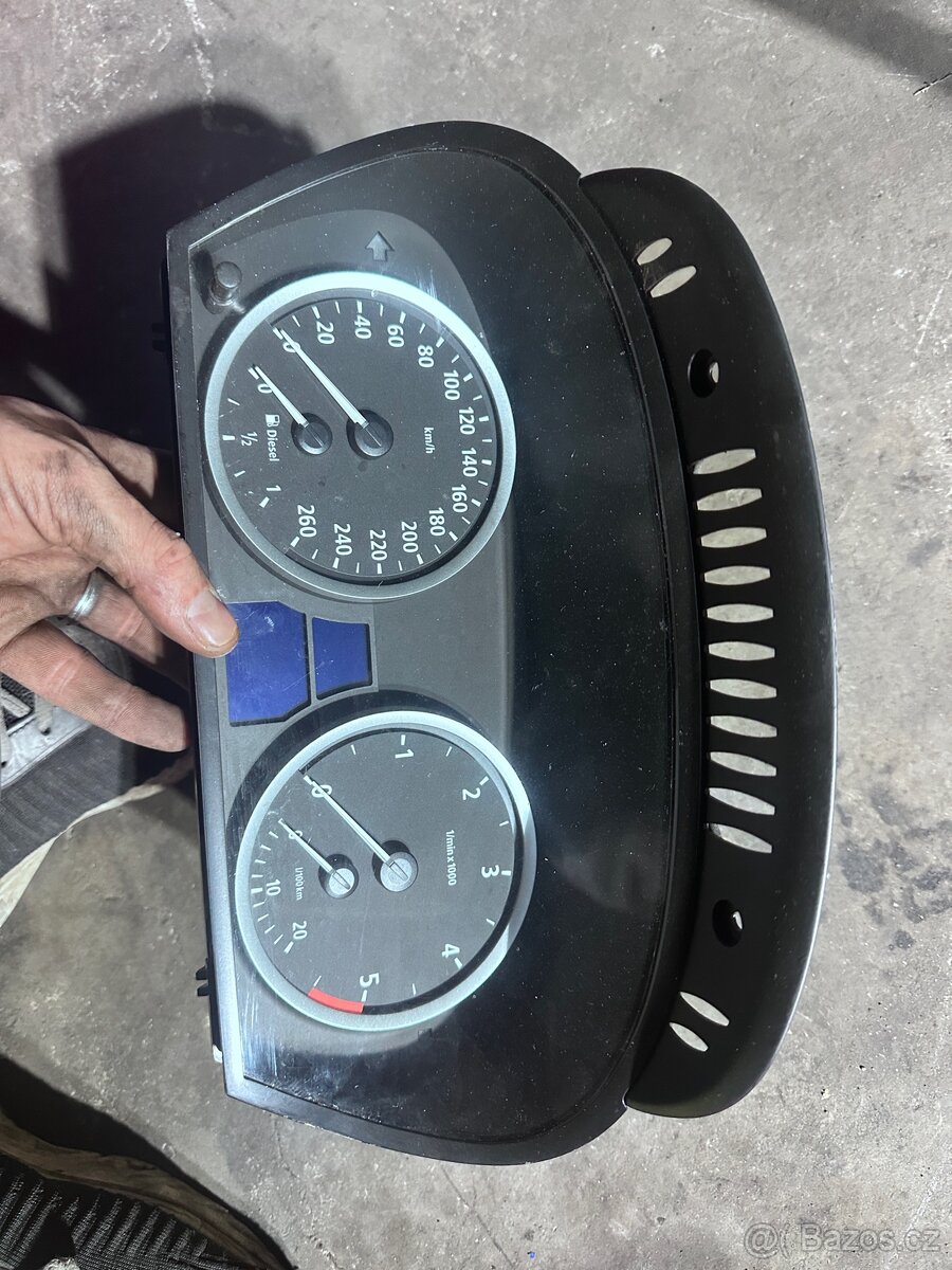 Budíky bmw e60/61