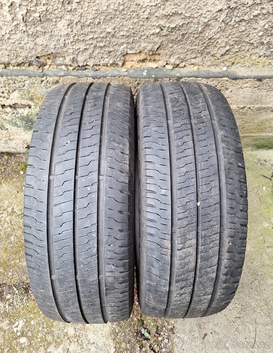 Letní pneu 235/65/16 C Continental
