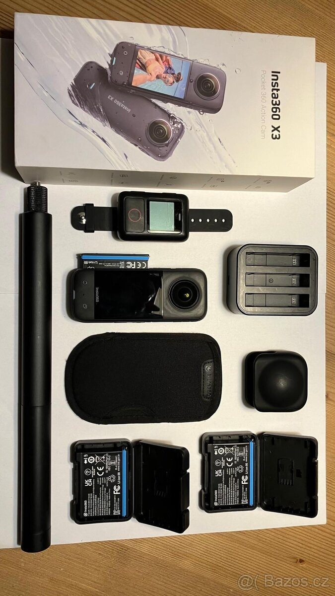 prodám kameru INSTA360 X3+příslušenství